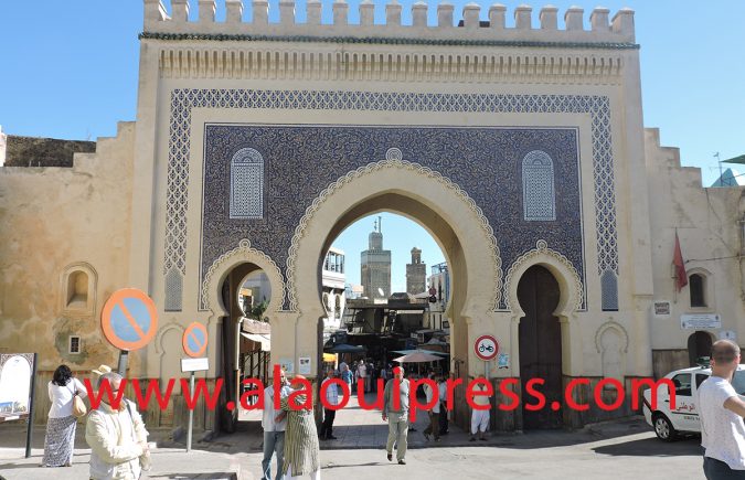 فــــــــــــاس تحتضـــــــــــر : قصيدة للشاعر المغربي حسن السباعي بقاري