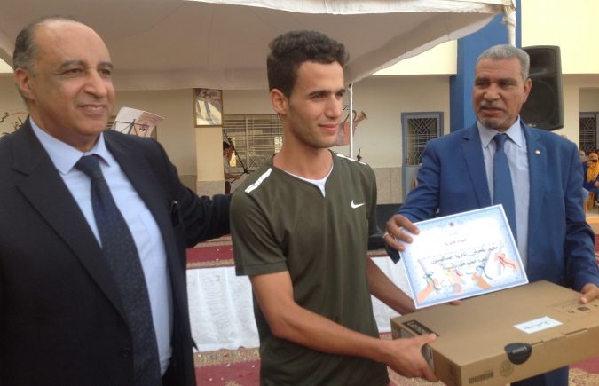 عامل إقليم مولاي يعقوب يترأس حفل التميز برسم الموسم الدراسي 2016/2017 تحت شعار : تشجيع التميز حافز للتفوق