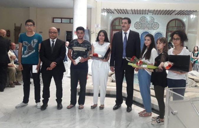بتعليمات من السيد المدير العام للأمن الوطني، والي أمن فاس يقيم حفل التميز على شرف التلامذة المتفوقين أبناء وأيتام موظفي الأمن الوطني بفاس