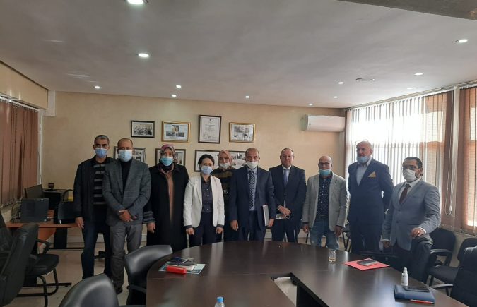مَنِ اِلتزم بشيء لَزِمَه : النقابة الوطنية لمهنيي المستلزمات الطبية والأدوية تنوه بجدية مديرة الأدوية والصيدلة