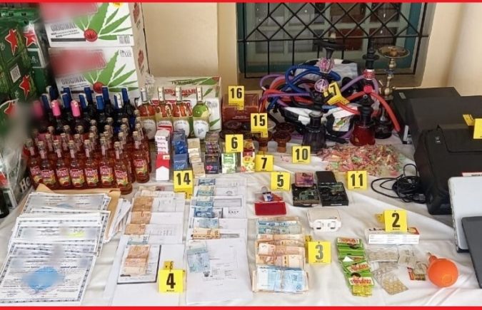 الديستي يرصد تحركات 12 شخصا ينشطون في الهجرة غير المشروعة والاتجار في البشر، والفرقة الجهوية للشرطة القضائية تتمكن من توقيفهم