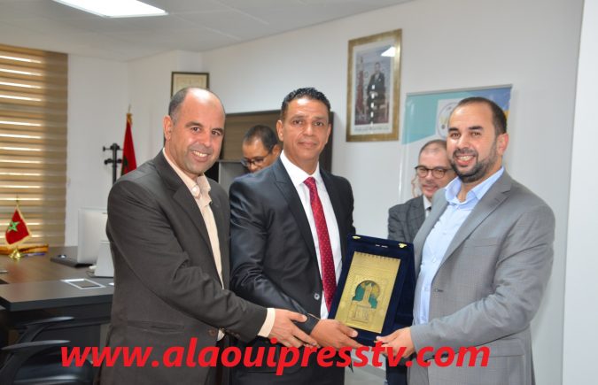 مراسم تسليم السلط بين الحسين العبادي الرئيس السابق لمجلس عمالة فاس وجواد الفايق الرئيس الحالي لهذا المجلس