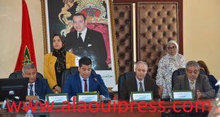 مدير الموارد البشرية بوزارة الصحة يشرف على مراسيم إعادة تنصيب الدكتور المهدي البلوطي مديرا جهويا للصحة لجهة فاس مكناس