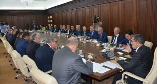 المجلس الحكومي يصادق على مشروع قانون التكفل بتغذية الأشخاص الموضوعين تحت الحراسة النظرية والأحداث المحتفظ بهم