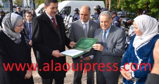 الوالي زنيبر بمعية رئيس الجهة امحند العنصر يترأس مراسيم تسليم الدفعة الثالثة من أسطول آليات النقل لفائدة ولاية أمن فاس
