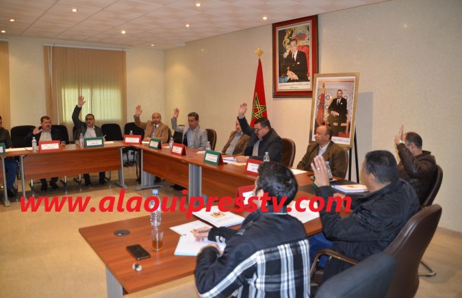 المجلس الجماعي عين البيضاء يوافق على إحداث شركة التنمية المحلية فاس موارد ويصادق على قانونها الأساسي