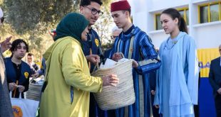 ولي العهد المحبوب الأمير مولاي الحسن بمعية شقيقته المصونة الأميرة للا خديجة يشرفان على إعطاء انطلاقة العملية الوطنية “رمضان 1446″
